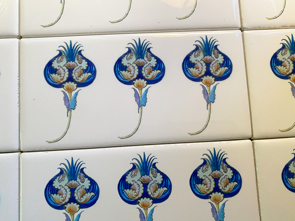 William De Morgan Lotus border tiles