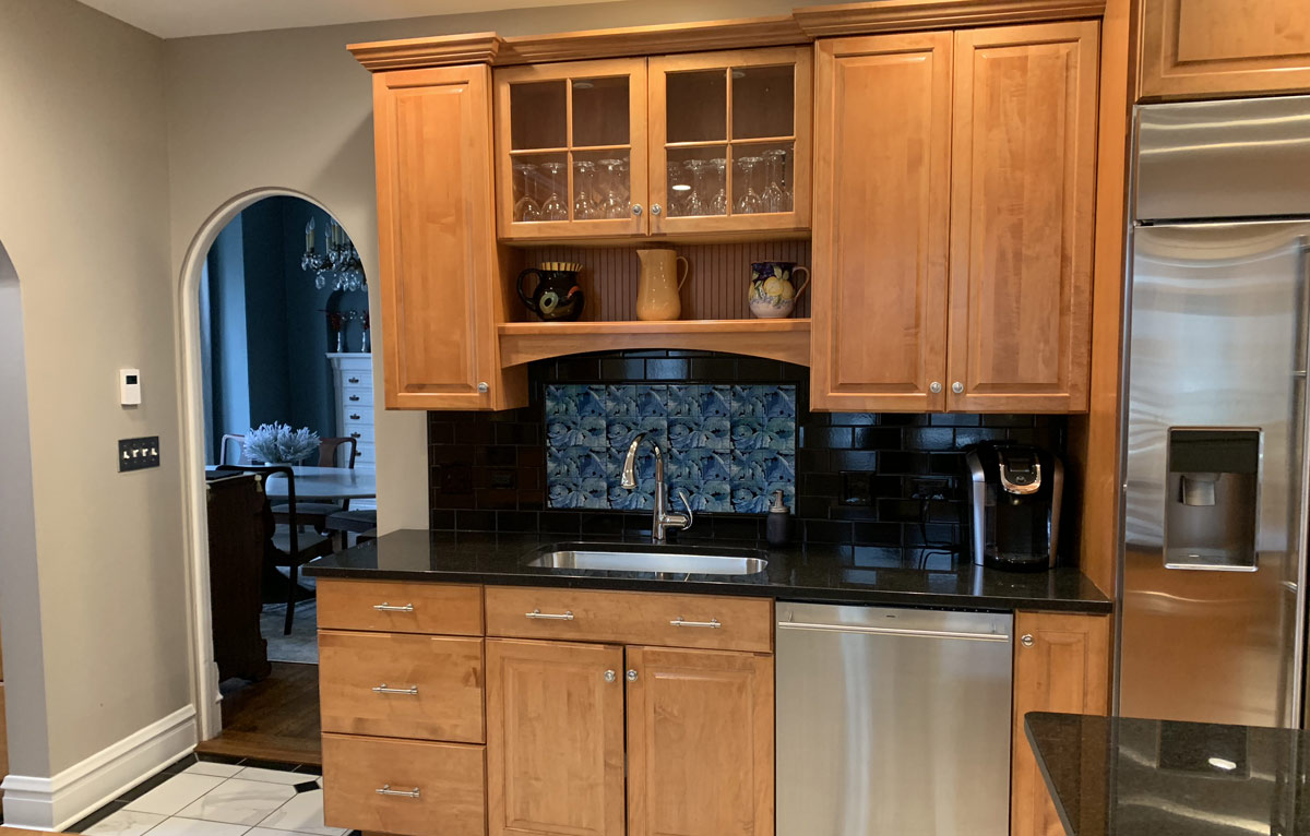 William De Morgan birds and beasts backsplash